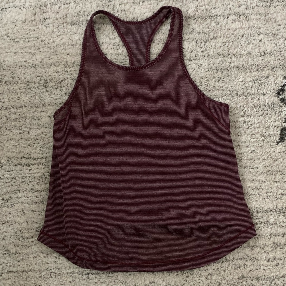 Small lululemon maroon tank top